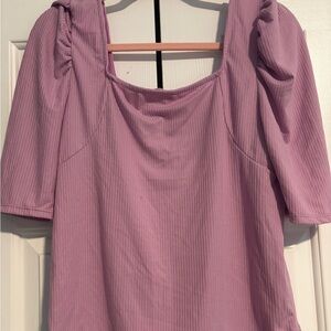 Women's lilac square neck top